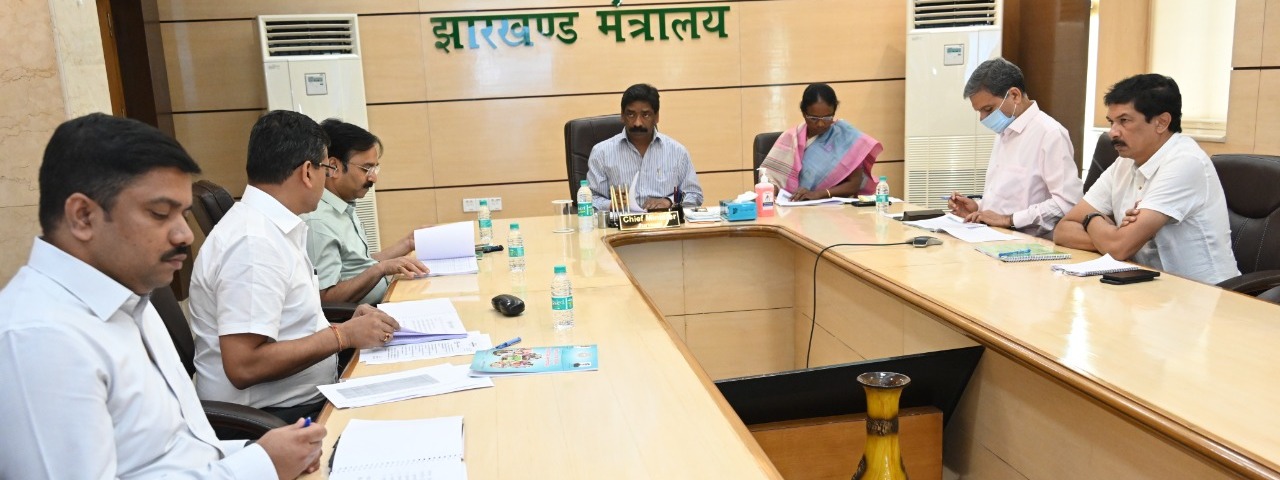 मुख्यमंत्री श्री हेमन्त सोरेन ने महिला, बाल विकास एवं सामाजिक सुरक्षा विभाग के कार्य प्रगति की समीक्षा की।