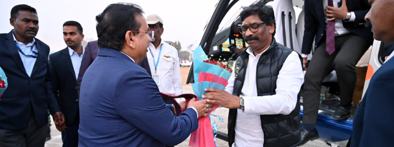 मुख्यमंत्री श्री हेमन्त सोरेन जिला भ्रमण कार्यक्रम के तहत पहुंचे पश्चिमी सिंहभूम |