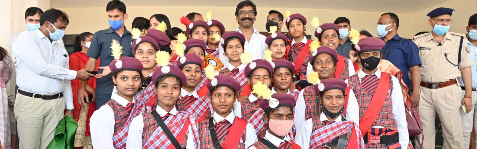 कोरोना काल में विद्यालय बंद रहने के कारण विद्यालयों की आधारभूत संरचनाओं को पुनः क्रियाशील करने तथा शिक्षकों एवं बच्चों को स्वच्छता पर विशेष प्रशिक्षण हेतु पहल |