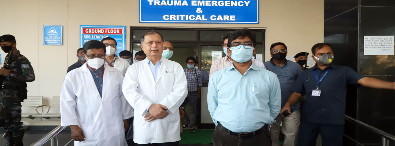 मुख्यमंत्री ने रिम्स के कोरोना आइसोलेशन वार्ड का किया निरीक्षण, जांच की क्षमता बढ़ाने के दिए निर्देश 