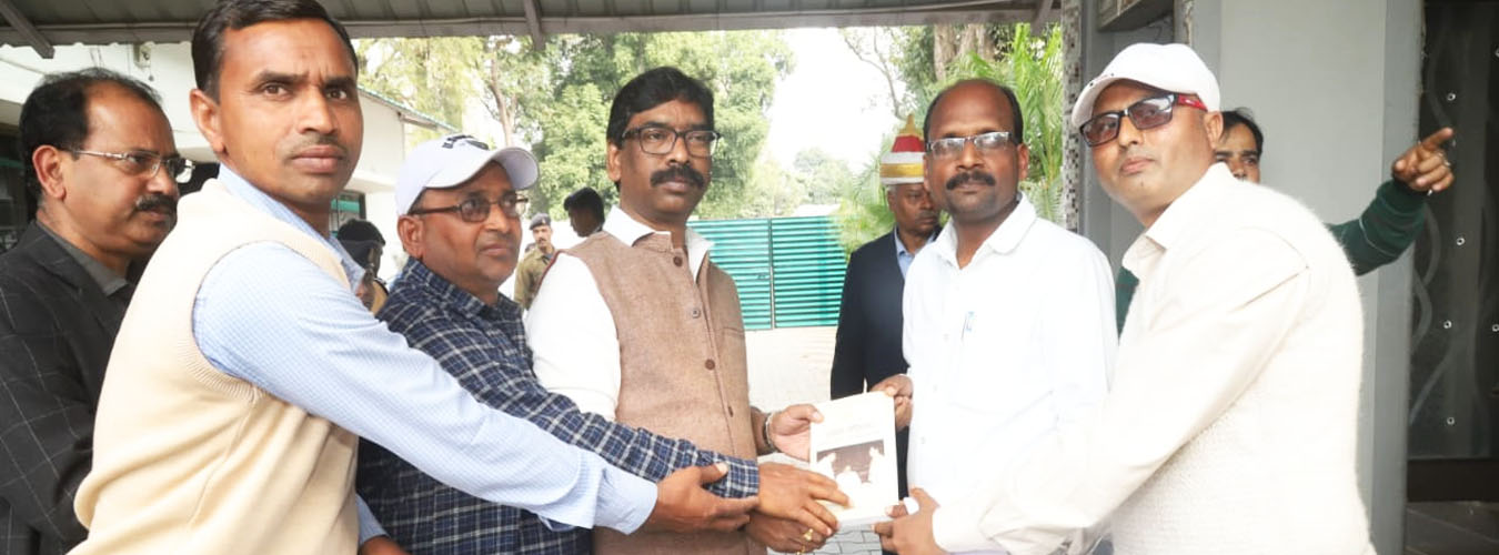 पारा शिक्षक ना हों परेशान, नियमावली में रखा जाएगा सब के हितों का ध्यान- मुख्यमंत्री 