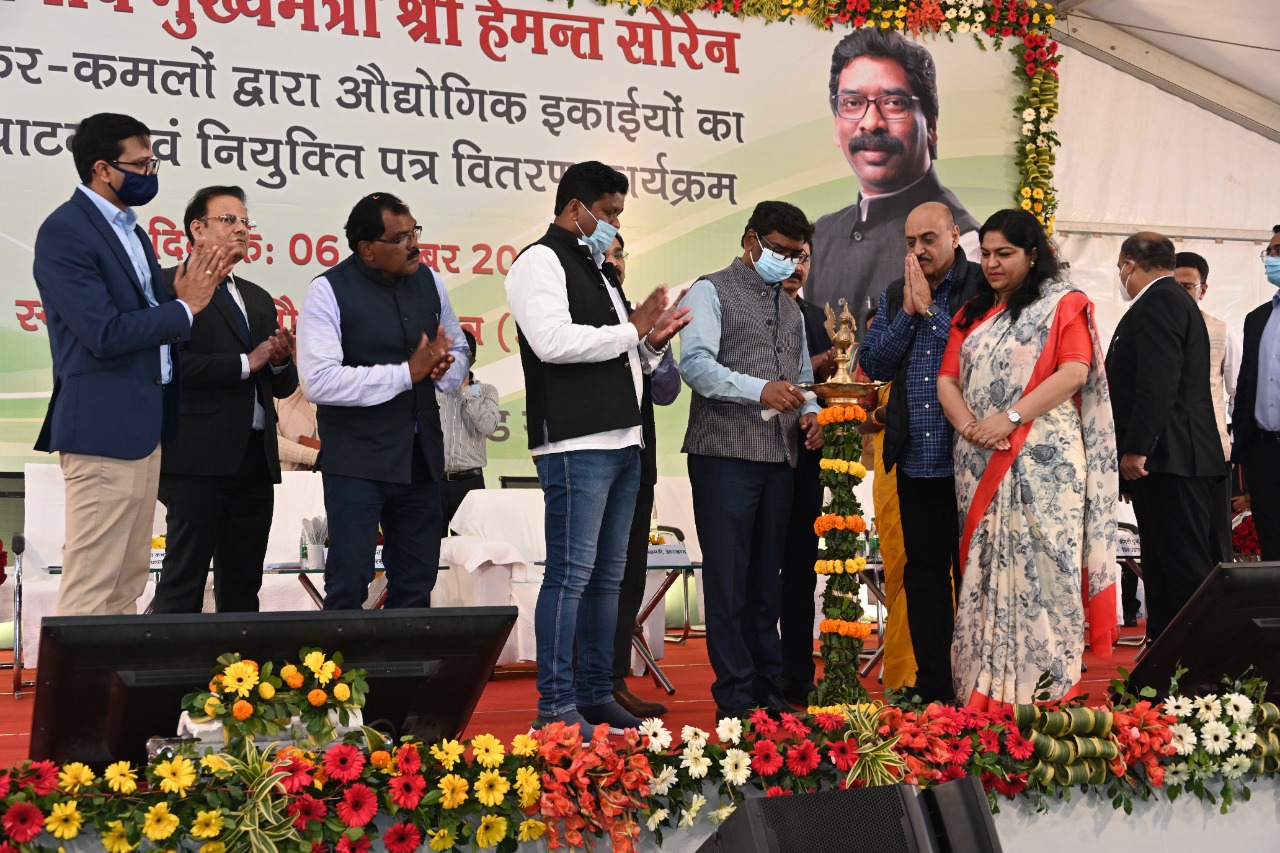 Textile companies inauguration and 2000 job letter Distribution, Ormanjhi(Kulhi)