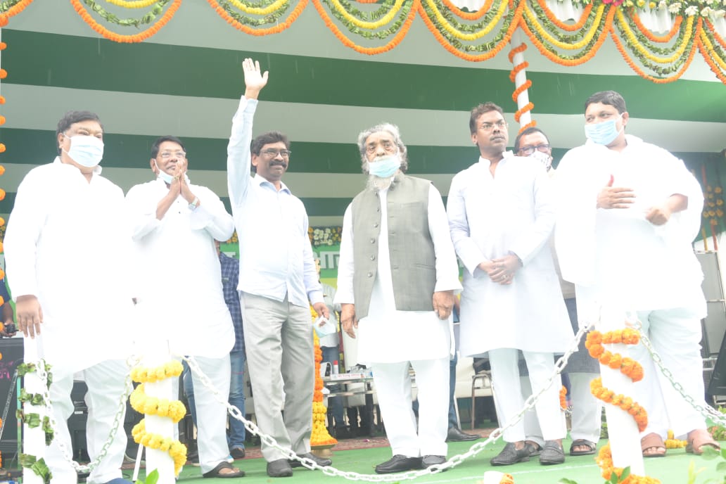 Sona Sobran Dhoti Saree Distribution Scheme