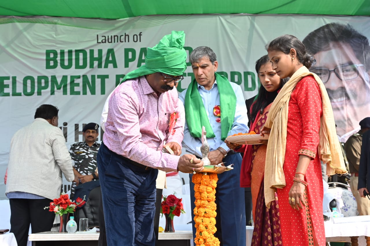 Chief Minister Hemant Soren launches new projects at Budha Pahar