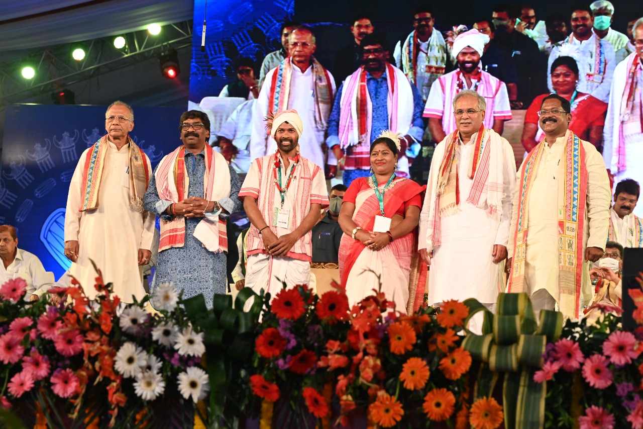 Inauguration of Tribal Dance Festival and Rajyotsava 2021