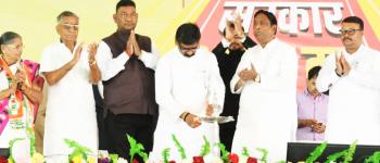 मुख्यमंत्री श्री हेमन्त सोरेन ने  कोडरमा में "आपकी योजना-आपकी सरकार- आपके द्वार " कार्यक्रम में  286 करोड़ 12 लाख 94 हज़ार  रुपए की लागत से 513  योजनाओं का किया उद्घाटन- शिलान्यास |